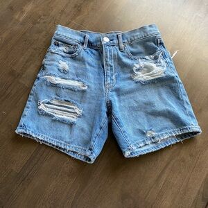 American Eagle Mid Thigh Boyfriend Shorts